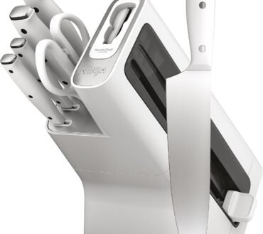 Ninja NeverDull 7-Piece Knife System: High Carbon Stainless Steel with Built-In Sharpener, White